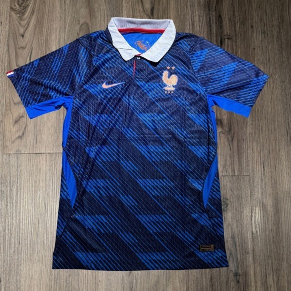 Nike France 2026 Home Vapor Match Jersey Size Large